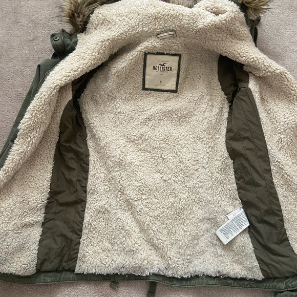 Hollister winter Jacket - Picture 5 of 6